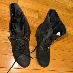Sorel wedge booties 8.5